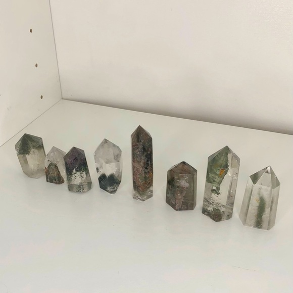 Garden Quartz Towers 5-8 - Picture 1 of 16